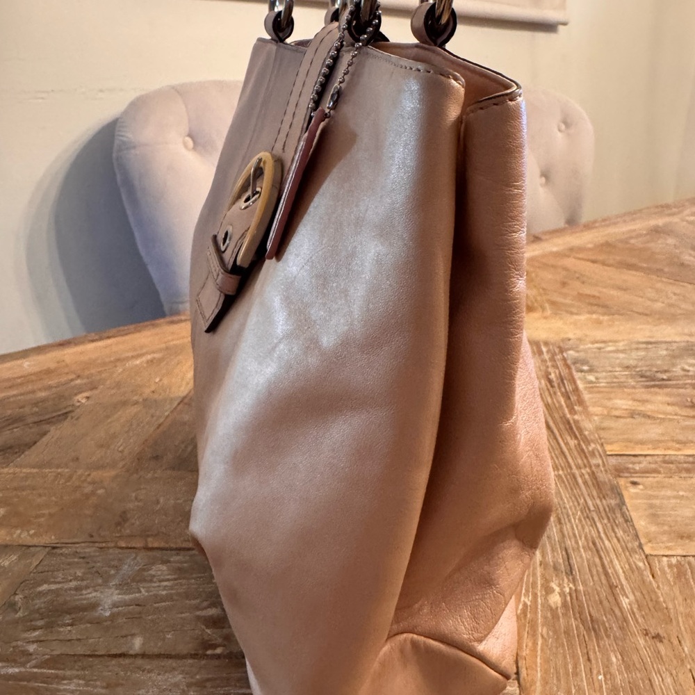 Coach Handbag in Blush Pink - Picture 4 of 15